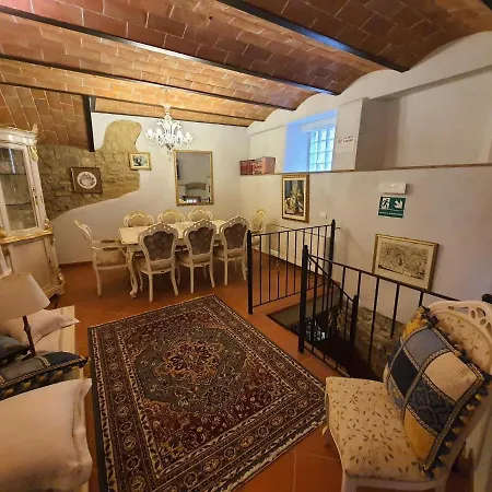 In Superior 3* Volterra