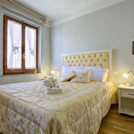 Hotel In Superior Volterra