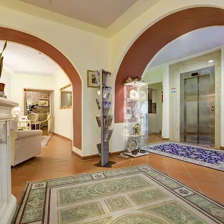 In Superior 3* Volterra